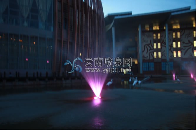 <b>程控噴泉設(shè)計(jì)-云南普洱文化中心幻彩噴泉</b>